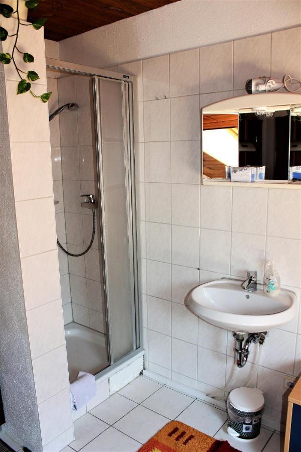 Studentenwohnung Allensbach Buitenkant foto