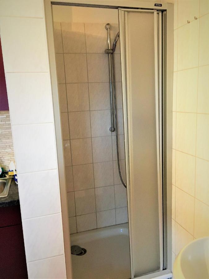 Studentenwohnung Allensbach Buitenkant foto